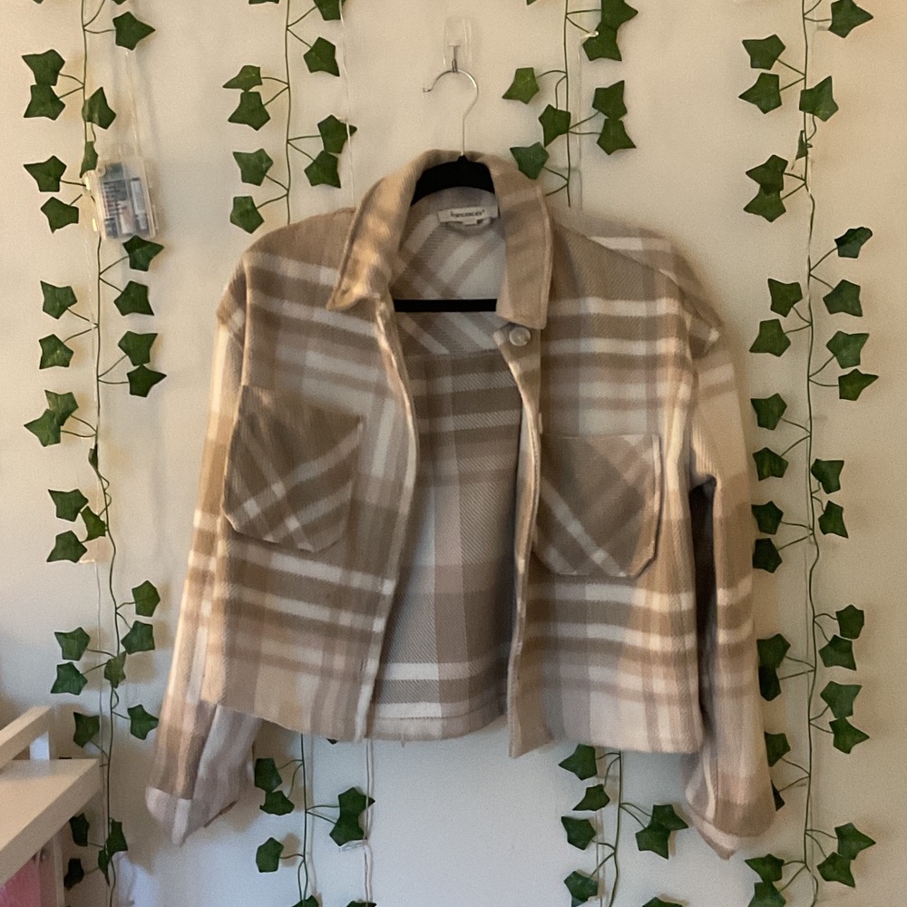 Francesca's Collections Plaid Teddy Jacket in Cream and Tan (Size S)